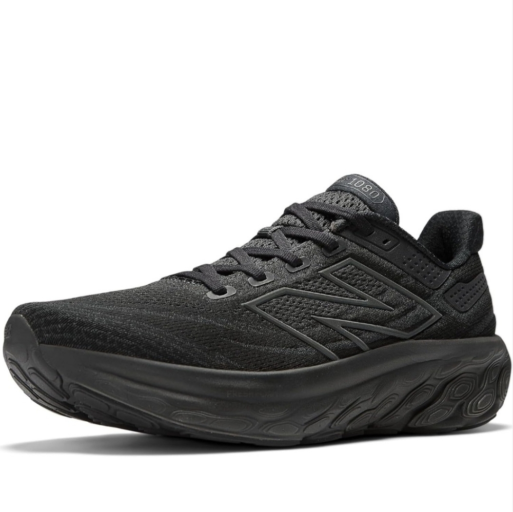 Black New Balance 1080 v13
